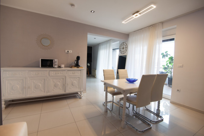 main photos, Basic Mansion s bazenom, &Scaron;ibenik, Dalmacija &Scaron;ibenik